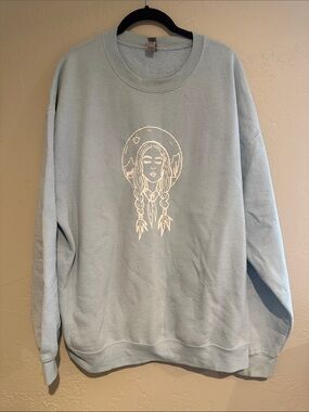 Western Design Light Blue Graphic Crewneck Sweatshirt - Women